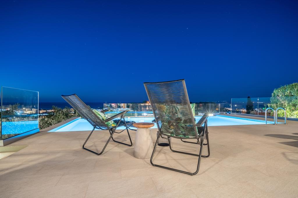 Akemi Luxury Villa Τσιλιβί Εξωτερικό φωτογραφία