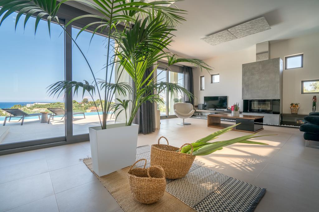 Akemi Luxury Villa Τσιλιβί Εξωτερικό φωτογραφία
